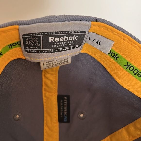 Reebok 🦬Buffalo Sabres NHL Hat - Picture 6 of 6